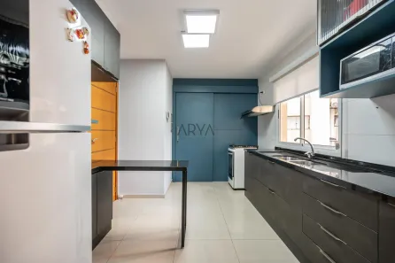 Apartamento com 3 Quartos à venda, 107m² no Água Verde, Curitiba