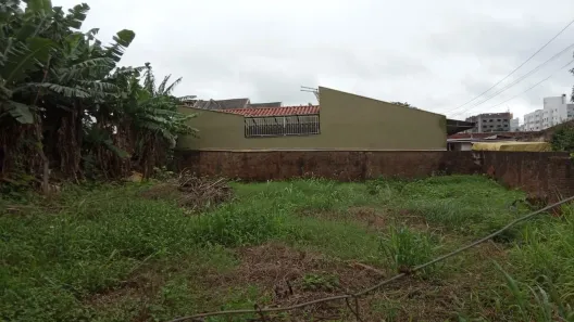 à venda, 260m² no Jardim Alvorada, Maringá