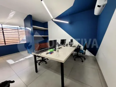 Sala Comercial para alugar, 55m² no Cazeca, Uberlândia