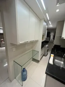Apartamento com 2 Quartos para alugar, 75m² no Graças, Recife