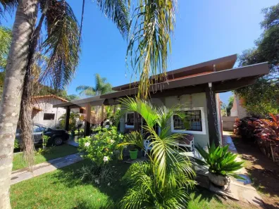 Casa de Condomínio com 3 Quartos à venda, 232m² no Massaguaçu, Caraguatatuba