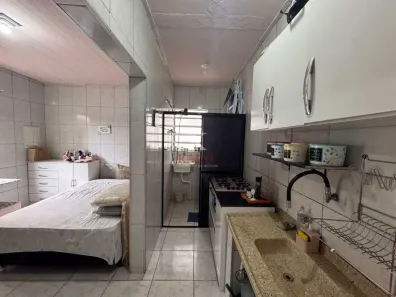 Kitnet à venda, 24m² no Guilhermina, Praia Grande