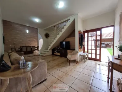 Casa com 3 Quartos à venda, 212m² no Jardim Murayama, Mogi Mirim