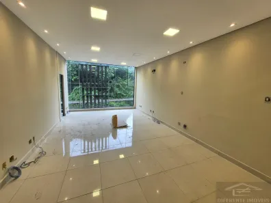 Prédio Comercial para alugar, 450m² no Vila Santo Estevão, São Paulo