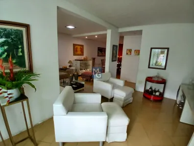Casa com 6 Quartos à venda, 172m² no Engenho do Meio, Recife