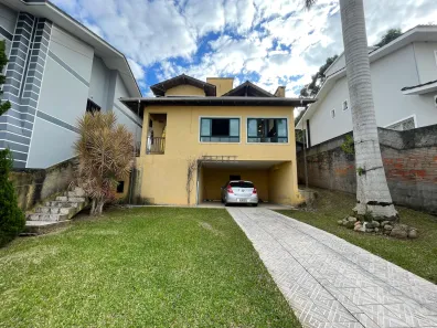 Casa com 3 Quartos à venda, 270m² no Pedra Branca, Palhoça