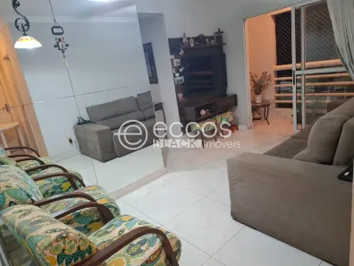 Apartamento com 2 Quartos à venda, 82m² no Mercês, Uberaba