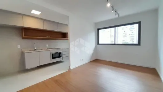 Apartamento com 2 Quartos para alugar, 70m² no Mont Serrat, Porto Alegre