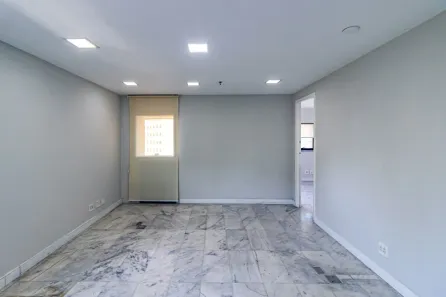 Ponto Comercial com 2 Quartos para alugar, 45m² no Indianópolis, São Paulo