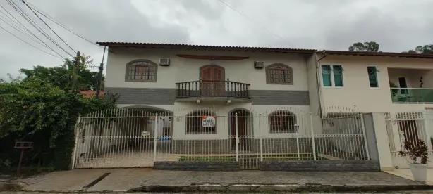 Casa com 4 Quartos à venda, 284m² no Barreira Cravo, Volta Redonda
