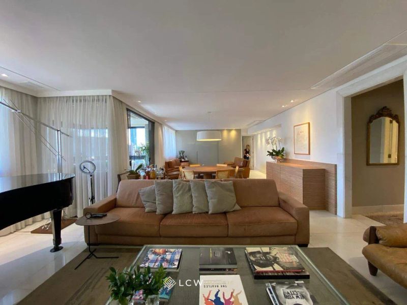 Apartamento com 3 quartos — Serra, Belo Horizonte