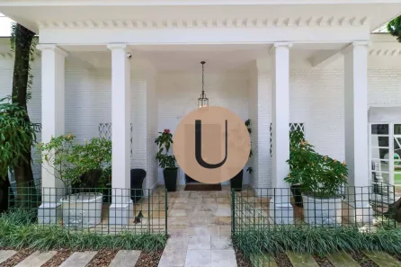 Casa com 4 Quartos para venda ou aluguel, 600m² no Jardim Guedala, São Paulo