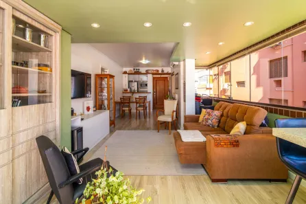 Apartamento com 3 Quartos à venda, 97m² no Mont Serrat, Porto Alegre