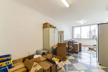 Ponto Comercial para alugar, 32m² no Cerqueira César, São Paulo