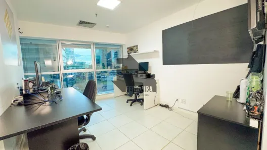 Sala Comercial para alugar, 28m² no Asa Norte, Brasília
