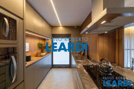 Apartamento com 3 Quartos à venda, 150m² no Vila Olímpia, São Paulo