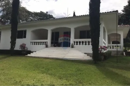 Fazenda/Sítio com 3 Quartos à venda, 20000m² no Confins, Confins