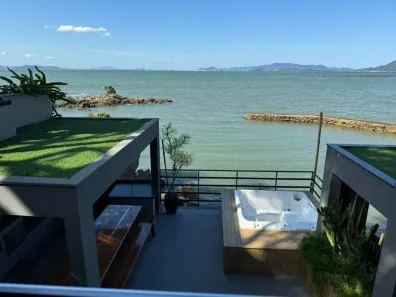 Casa com 5 Quartos à venda, 340m² no Praia de Fora, Palhoça