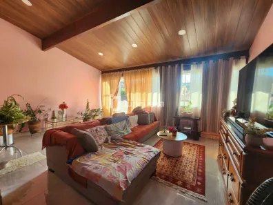 Casa com 3 Quartos à venda, 259m² no Loteamento Santa Rosa, Piracicaba