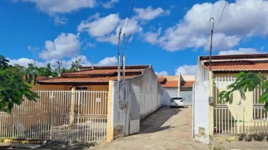 Casa com 1 Quarto à venda, 675m² no Betolândia, Juazeiro do Norte