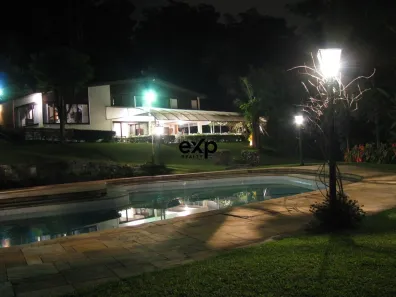Fazenda/Sítio com 8 Quartos à venda, 600m² no Condomínio Iolanda, Taboão da Serra