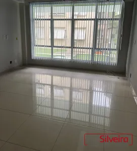 Sala Comercial à venda, 34m² no Praia de Belas, Porto Alegre
