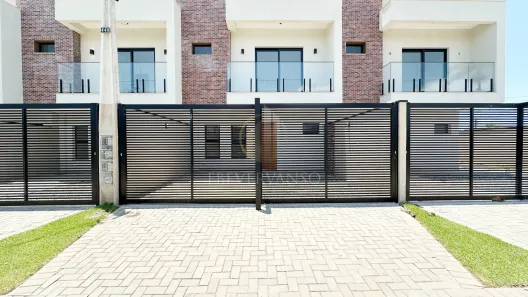 Sobrado com 3 Quartos à venda, 96m² no Guaratuba, Guaratuba