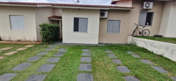 Casa de Condomínio com 2 Quartos à venda, 83m² no Jardim Santa Rosa, Araraquara