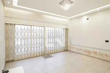 Casa com 3 Quartos à venda, 210m² no Vila Carrão, São Paulo