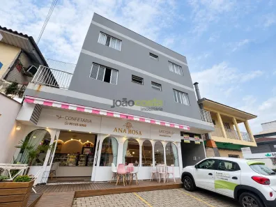 Apartamento com 2 Quartos para alugar, 49m² no Ponte do Imaruim, Palhoça
