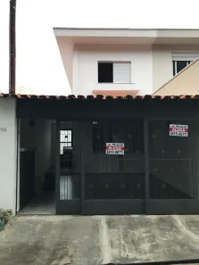 Sobrado com 2 Quartos para alugar, 180m² no Vila Madalena, São Paulo