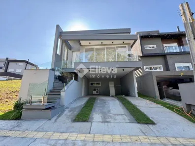Casa com 3 Quartos à venda, 200m² no Centro, Gravataí
