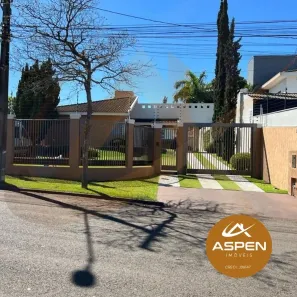 Casa com 3 Quartos à venda, 330m² no Jardim Imperial, Arapongas