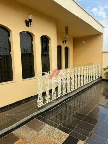 Casa com 3 Quartos à venda, 338m² no Jardim da Colina, Americana