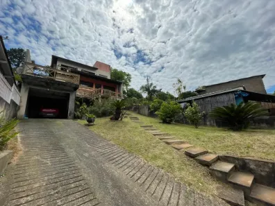 Casa com 2 Quartos à venda, 123m² no Belém Novo, Porto Alegre