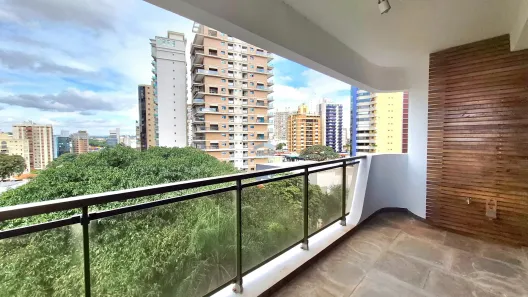 Apartamento com 4 Quartos para alugar, 250m² no Cambuí, Campinas