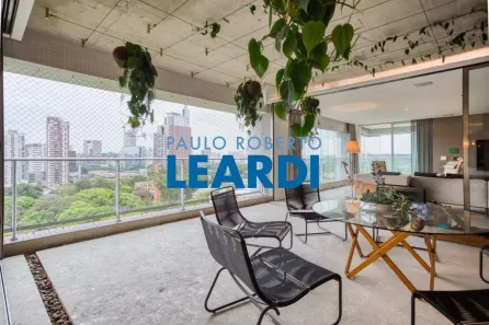 Apartamento com 3 Quartos à venda, 360m² no Pinheiros, São Paulo