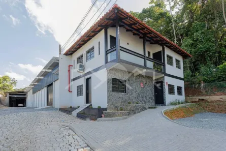 Galpão/Depósito/Armazém para alugar, 412m² no Santa Catarina, Joinville