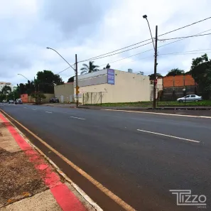 Galpão/Depósito/Armazém à venda, 600m² no Daniel Fonseca, Uberlândia