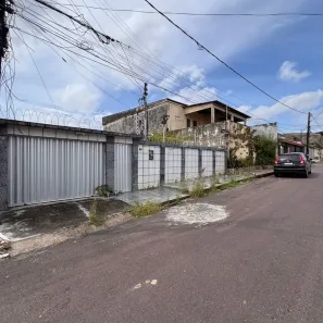 Casa com 3 Quartos à venda, 216m² no Alvorada, Manaus