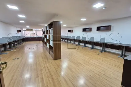 Imóvel Comercial à venda, 112m² no República, São Paulo