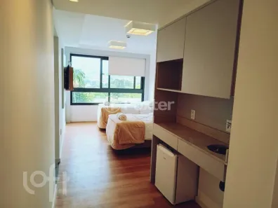 Apartamento com 1 Quarto à venda, 25m² no Três Figueiras, Porto Alegre