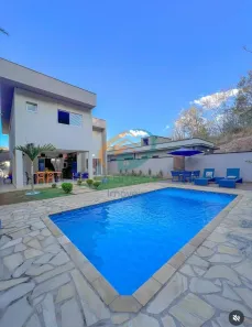 Sobrado com 3 Quartos à venda, 199m² no Rio Abaixo, Atibaia