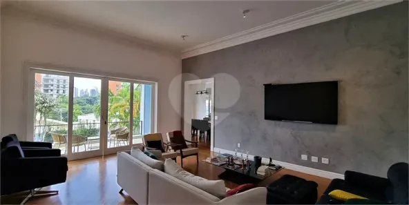 Sobrado com 3 Quartos à venda, 421m² no Vila Madalena, São Paulo