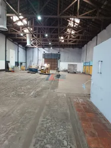 Galpão/Depósito/Armazém com 1 Quarto para alugar, 1m² no Centro, Londrina