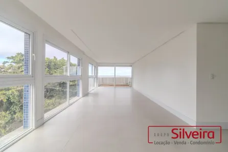 Apartamento com 3 Quartos para venda ou aluguel, 162m² no Vila Assunção, Porto Alegre