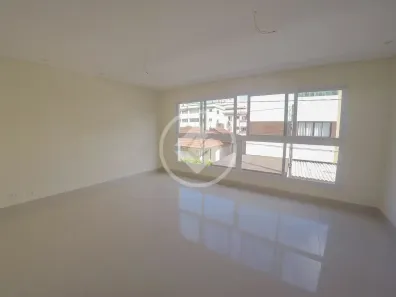 Sobrado com 3 Quartos à venda, 130m² no Boqueirão, Santos