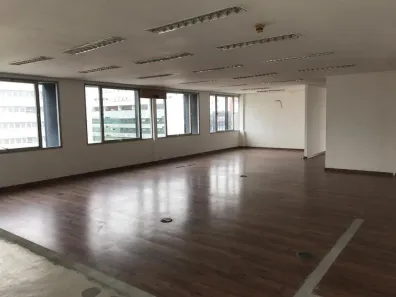 Sala Comercial para alugar, 200m² no Bela Vista, São Paulo