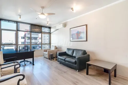 Sala Comercial à venda, 37m² no Cerqueira César, São Paulo