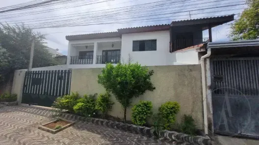 Casa com 3 Quartos à venda, 249m² no Vila Domingues, Votorantim